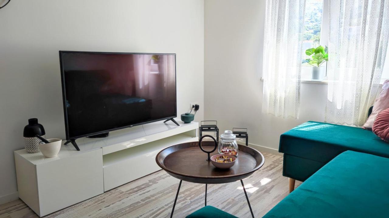 Apartman Jelena Podstrana Eksteriør bilde